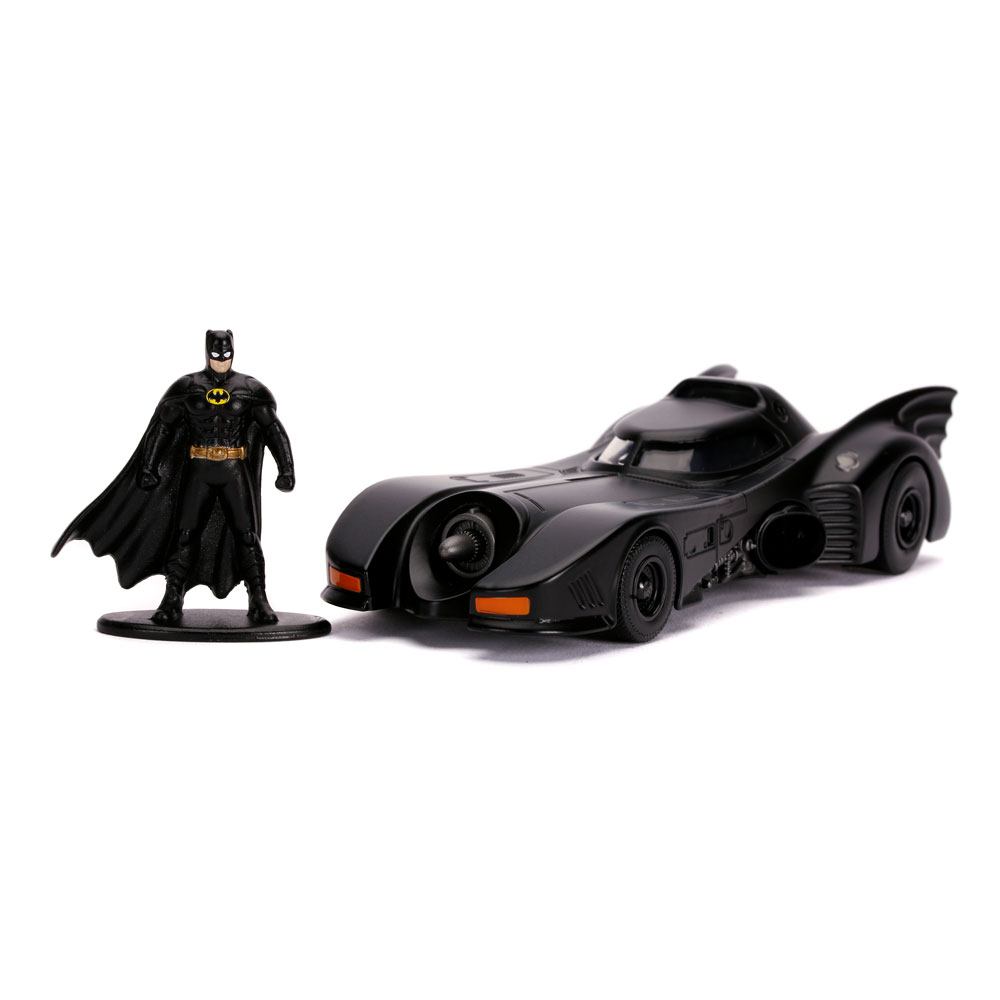 Batmobile & Batman Figurine DC